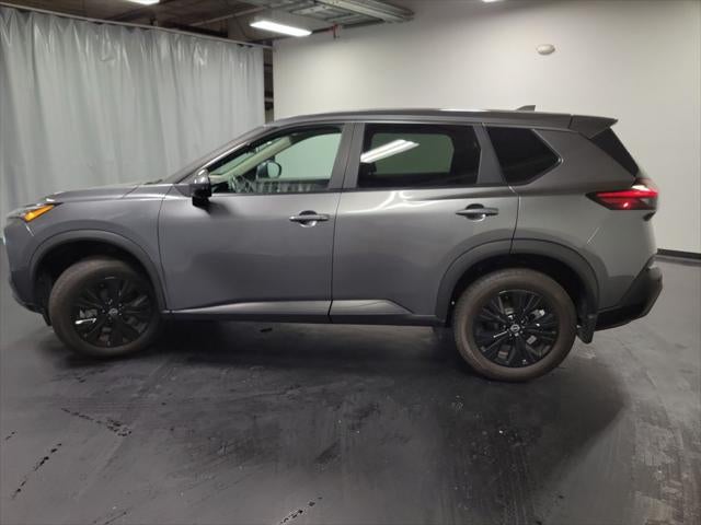 2023 Nissan Rogue SV - Photo 27