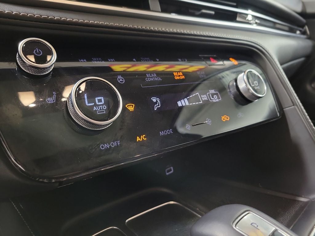 2024 INFINITI QX60 LUXE