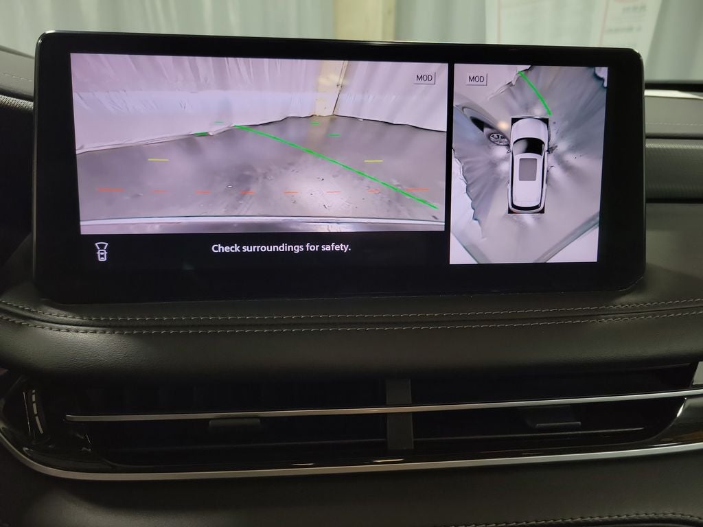 2024 INFINITI QX60 LUXE