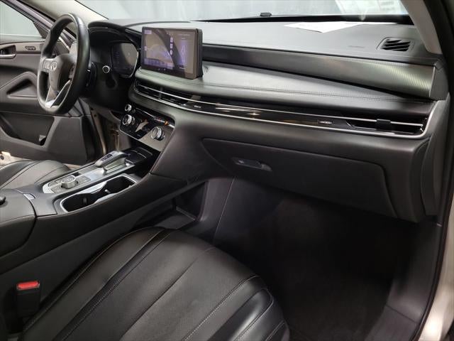 2024 INFINITI QX60 LUXE