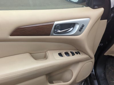 2019 Nissan Pathfinder Platinum