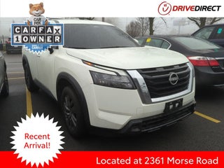 2023 Nissan Pathfinder SV