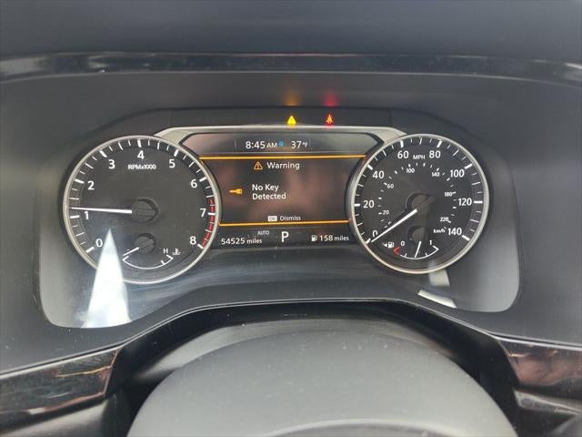 2022 Nissan Pathfinder SV