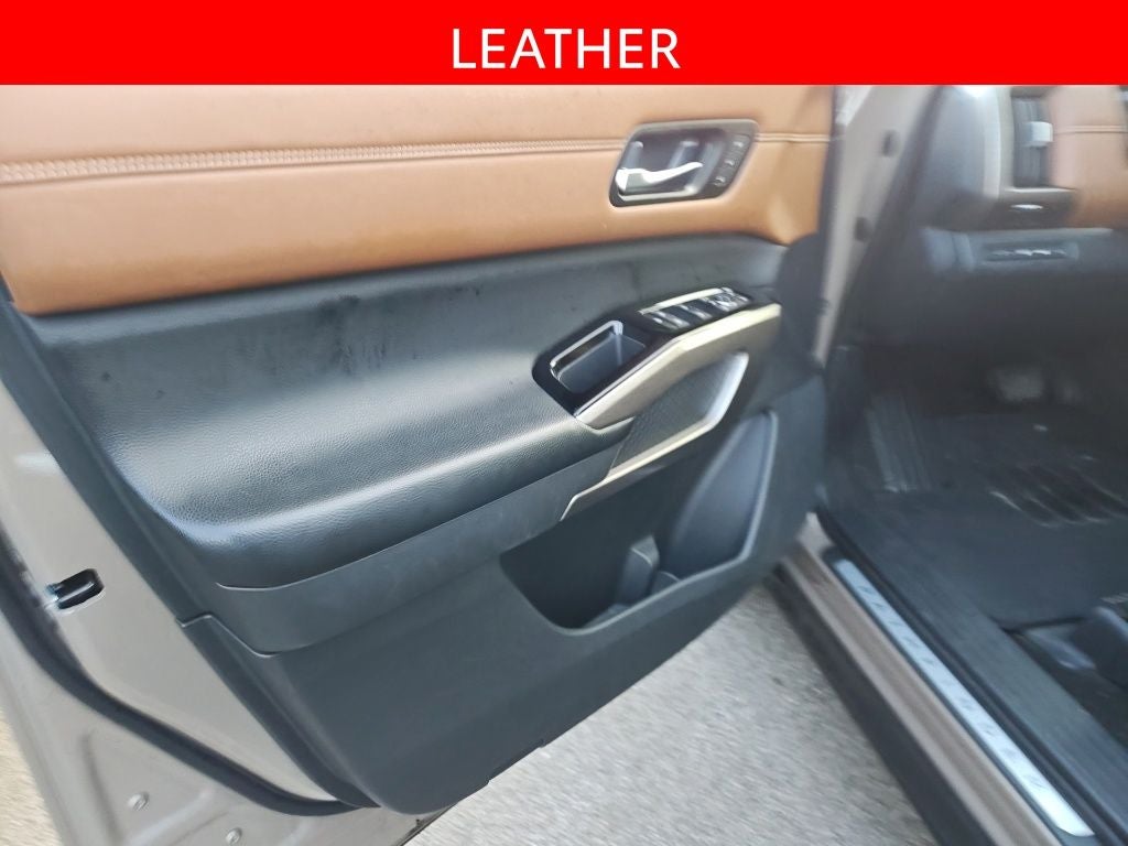 2024 Nissan Pathfinder Platinum