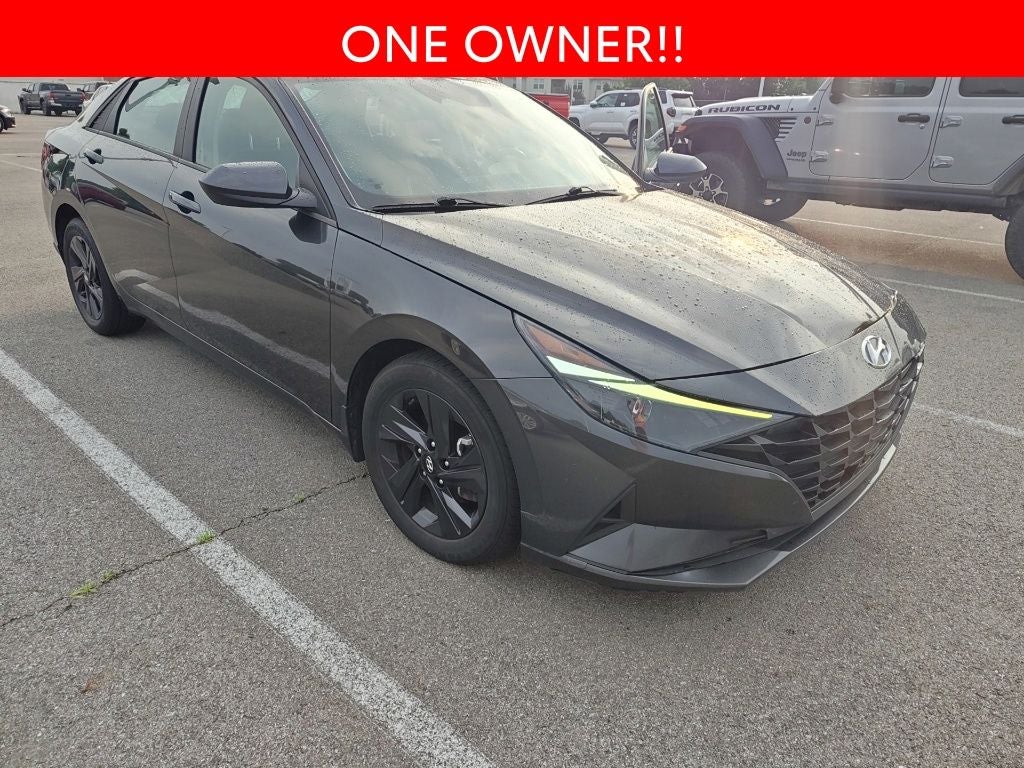 2022 Hyundai Elantra SEL