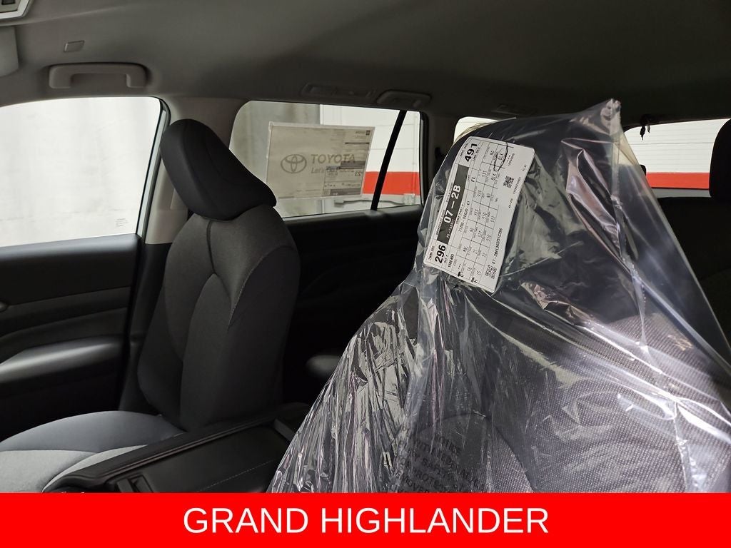 2026 Toyota Grand Highlander LE