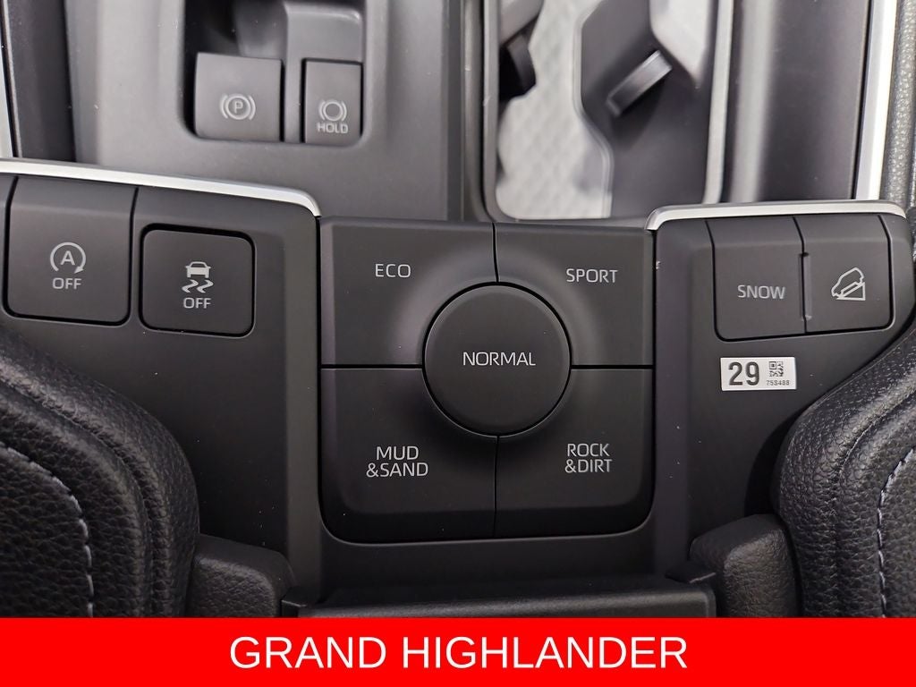 2026 Toyota Grand Highlander LE