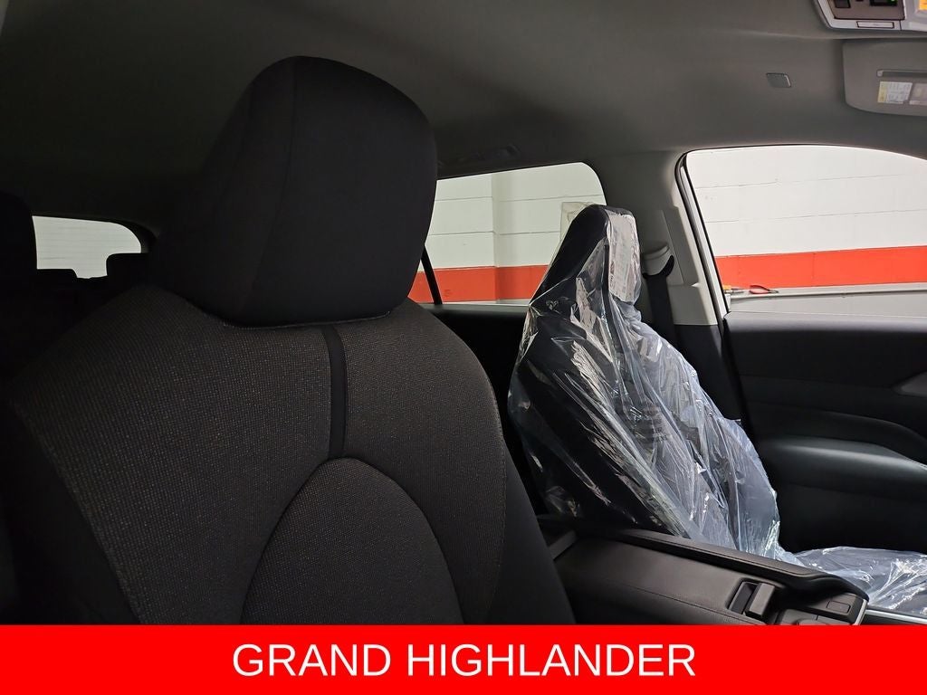 2026 Toyota Grand Highlander LE