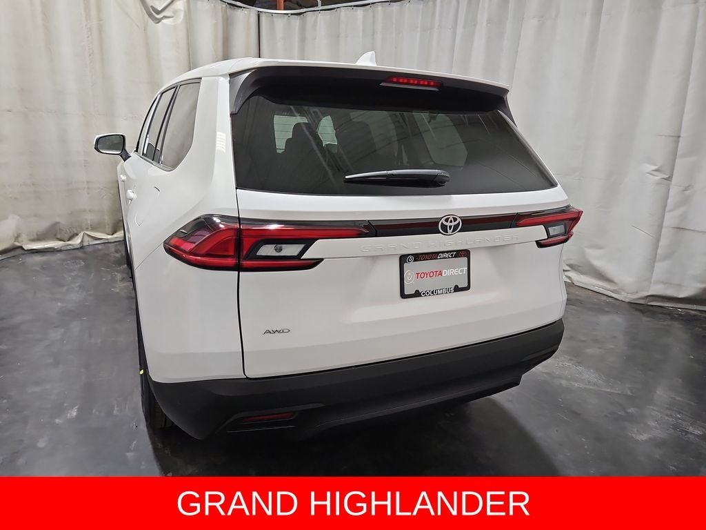 2026 Toyota Grand Highlander LE