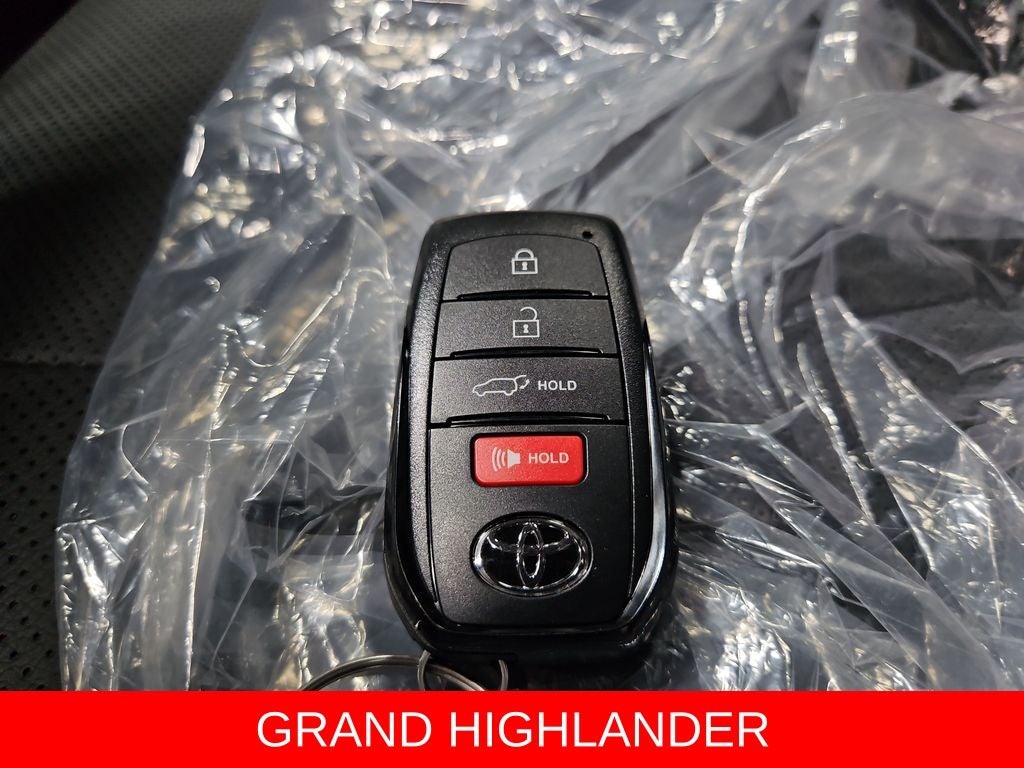 2026 Toyota Grand Highlander Platinum