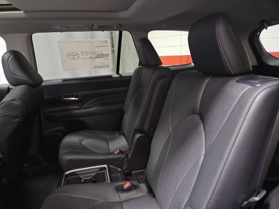 2026 Toyota Grand Highlander Platinum