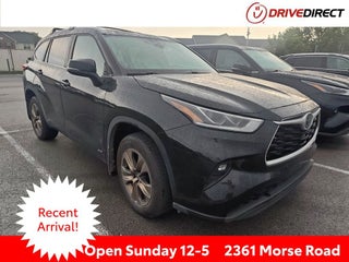 2023 Toyota Highlander Hybrid Bronze Edition
