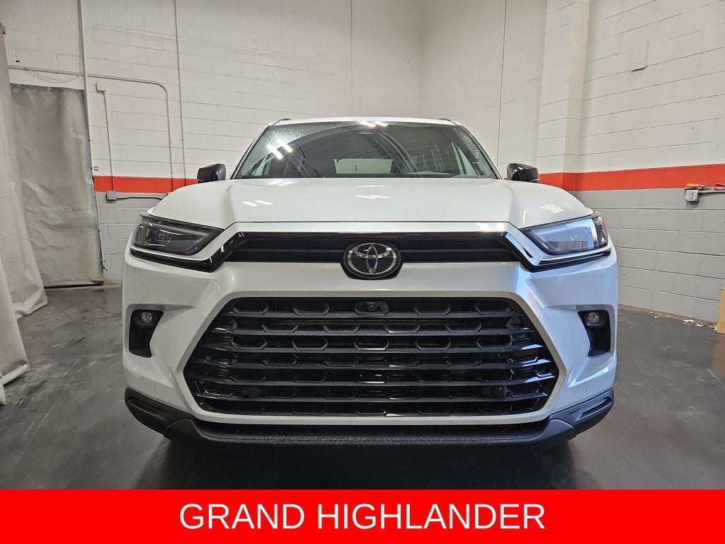 2026 Toyota Grand Highlander Hybrid Nightshade Edition