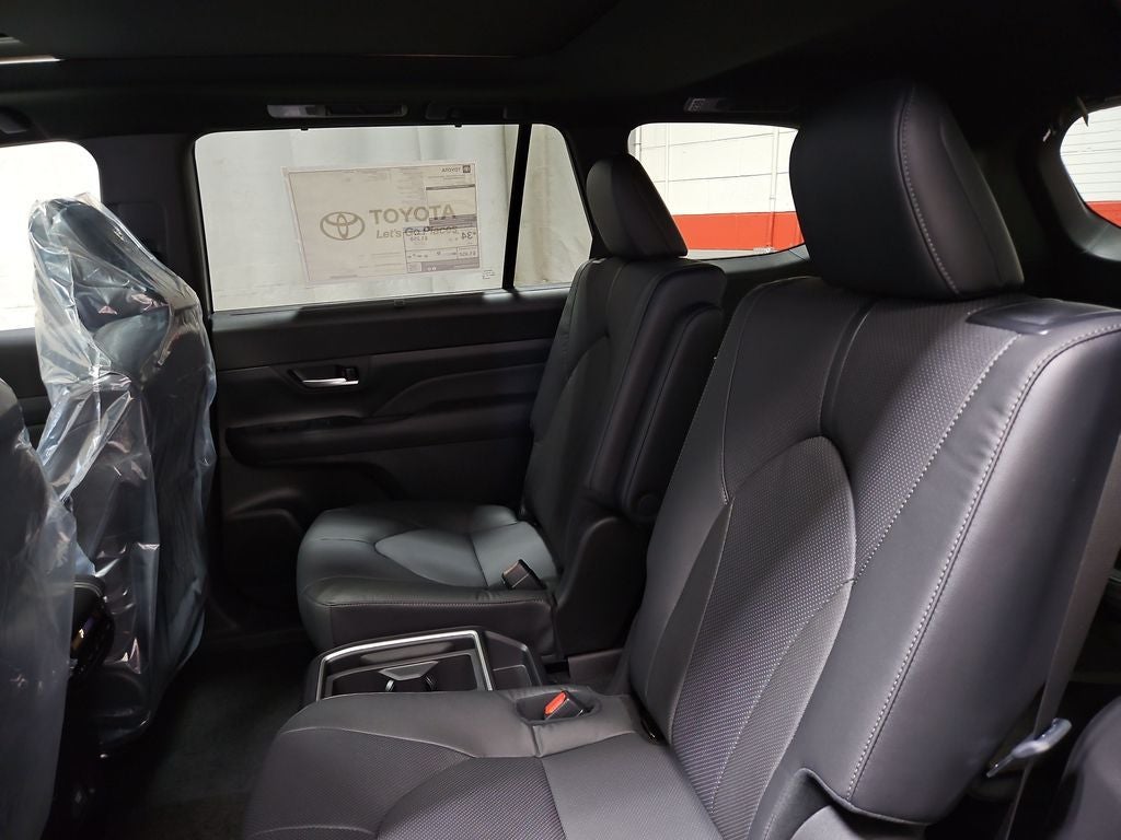 2026 Toyota Grand Highlander Hybrid Nightshade Edition