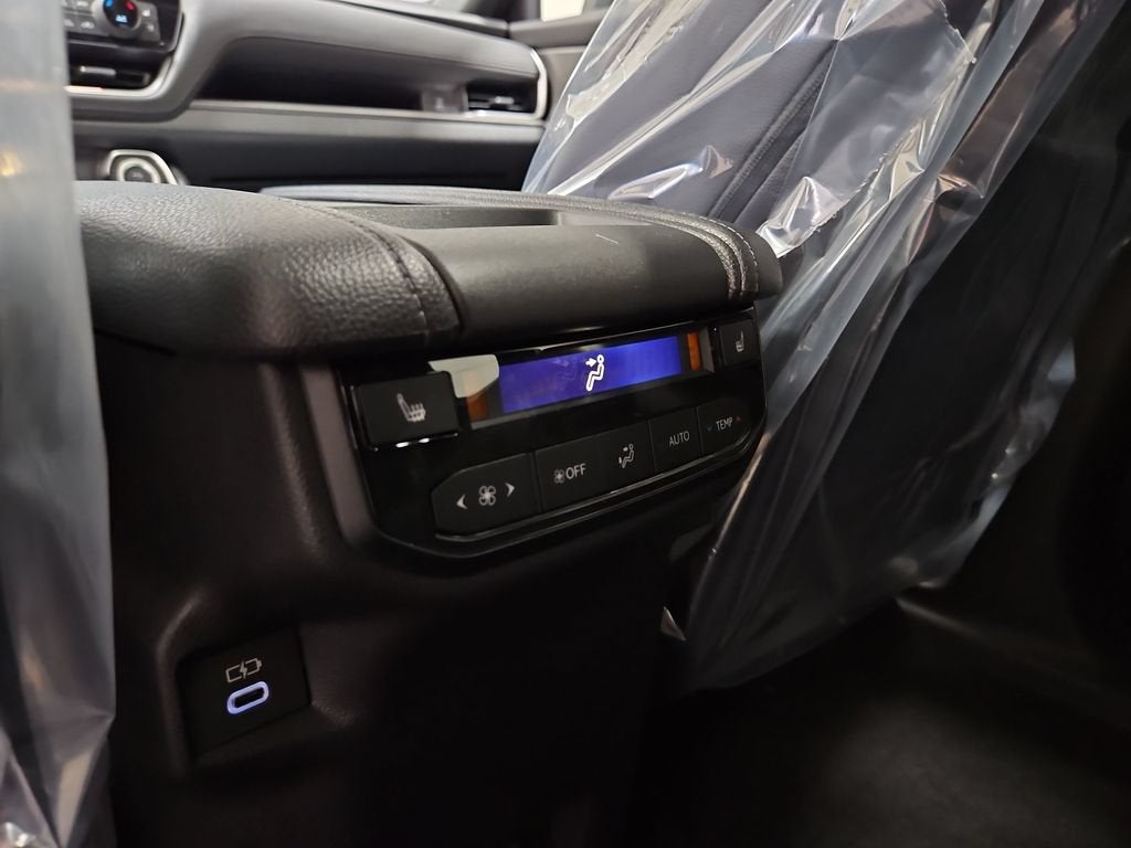 2026 Toyota Grand Highlander Hybrid Nightshade Edition