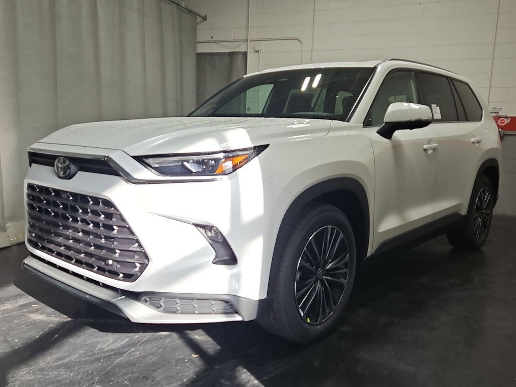 2026 Toyota Grand Highlander Hybrid MAX Platinum
