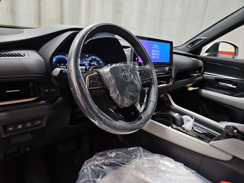 2026 Toyota Grand Highlander Hybrid MAX Platinum