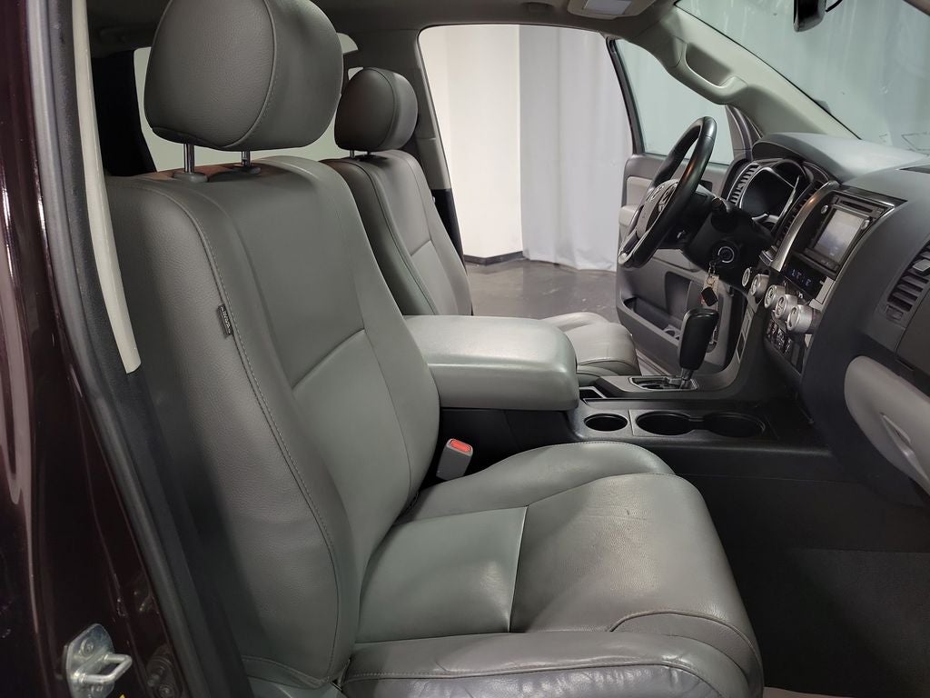 2019 Toyota Sequoia SR5 5.7L