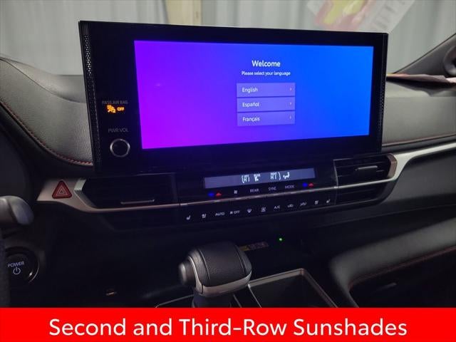 2025 Toyota Sienna XSE 7 Passenger