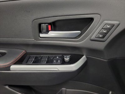 2025 Toyota Sienna XSE 7 Passenger