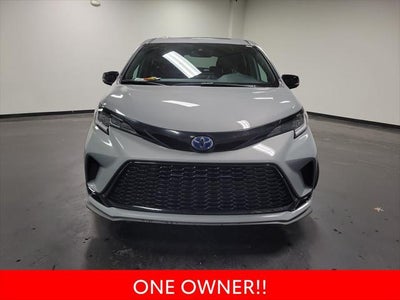 2025 Toyota Sienna XSE 7 Passenger