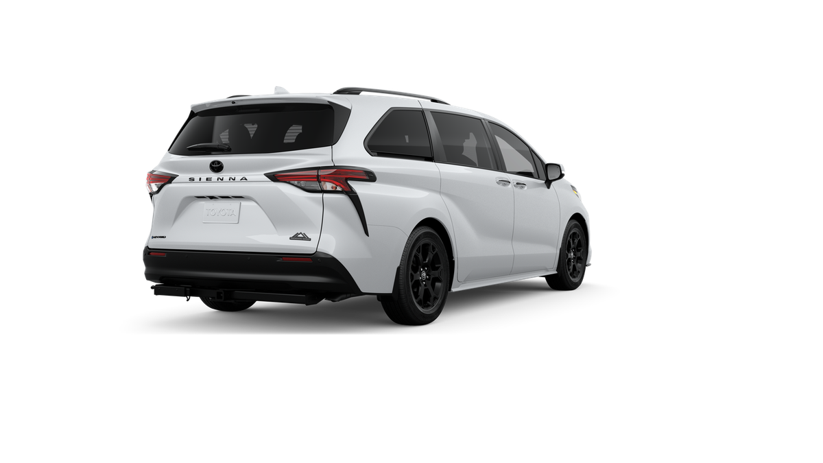 2026 Toyota Sienna Woodland Edition 7 Passenger