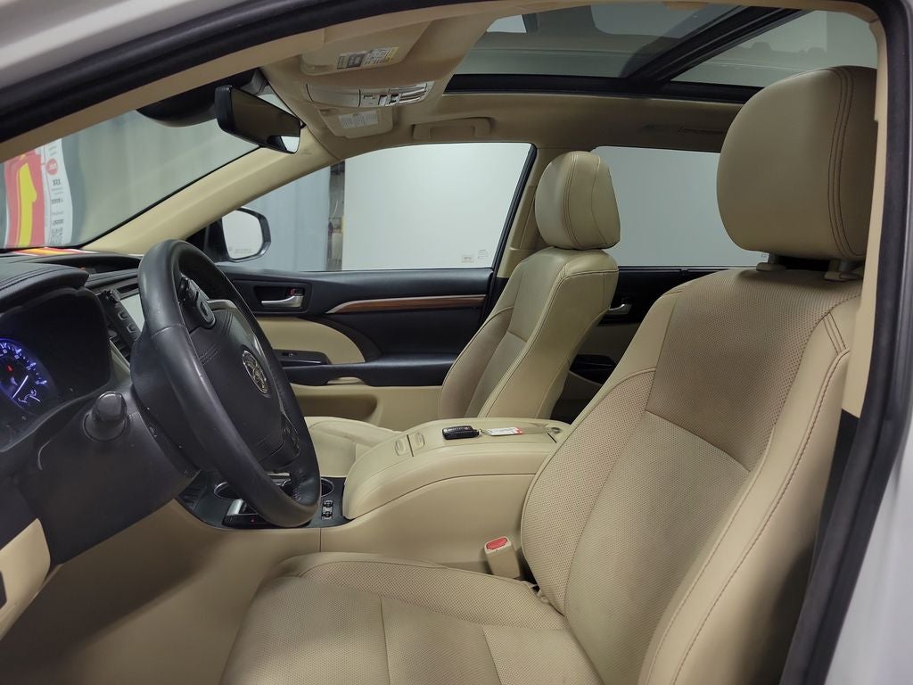 2018 Toyota Highlander Hybrid Limited Platinum