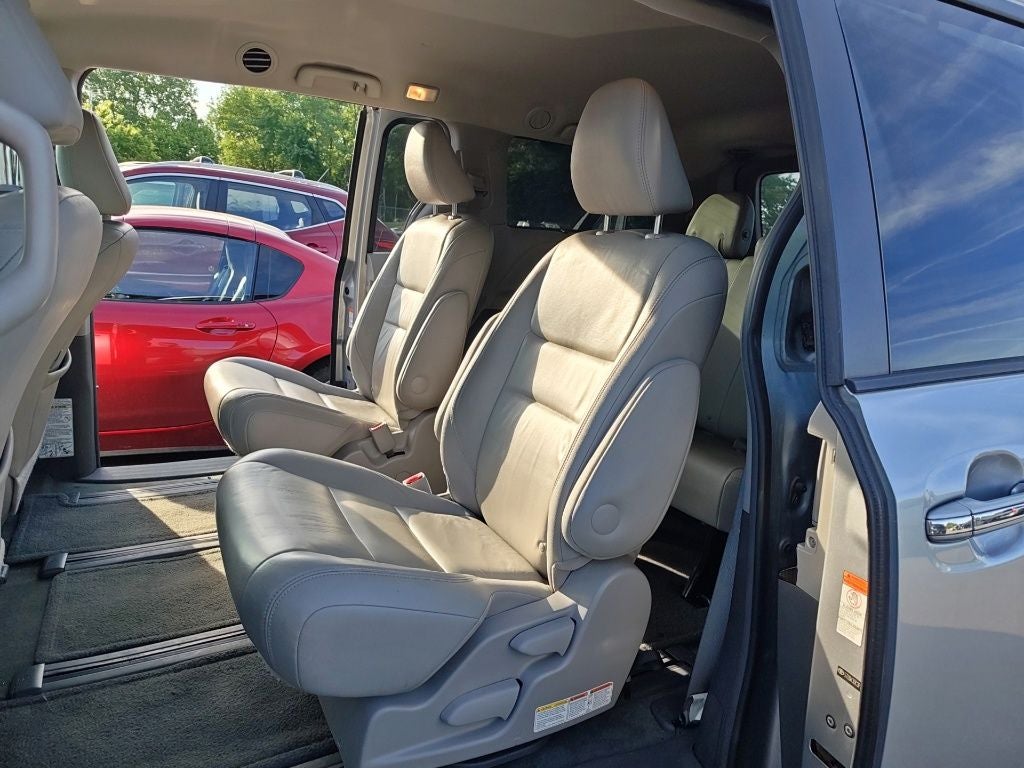 2015 Toyota Sienna XLE 7 Passenger