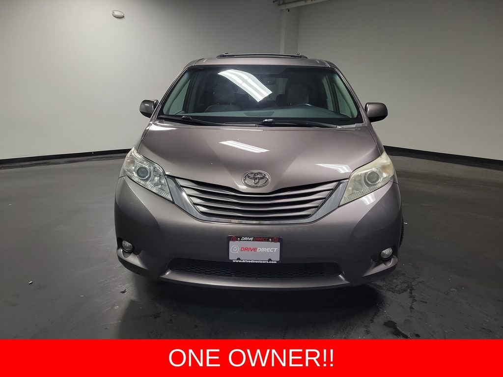 2015 Toyota Sienna XLE 7 Passenger