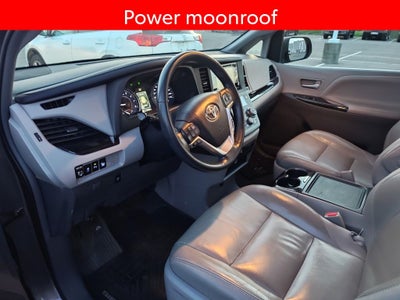 2015 Toyota Sienna XLE 7 Passenger