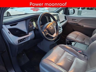 2015 Toyota Sienna XLE 7 Passenger