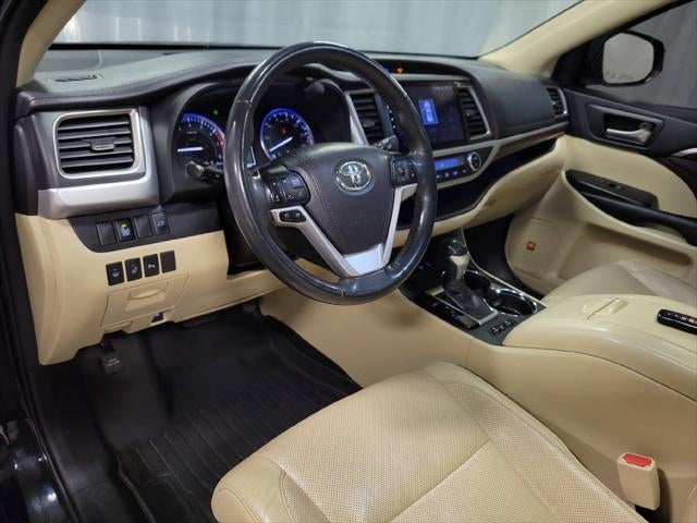 2016 Toyota Highlander Limited