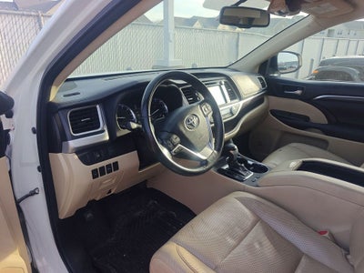 2016 Toyota Highlander Limited