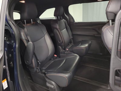 2022 Toyota Sienna XSE 7 Passenger