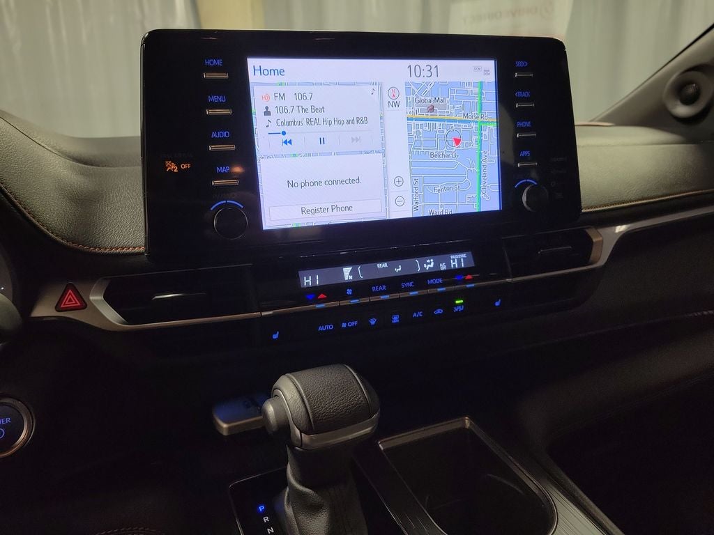 2023 Toyota Sienna XSE 7 Passenger