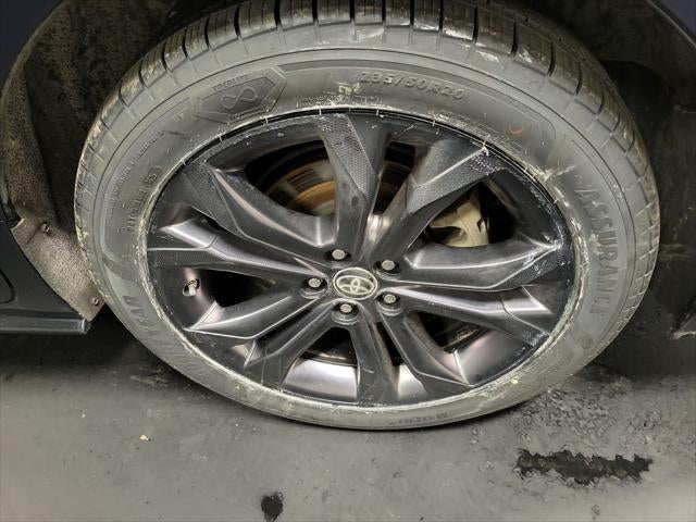 2023 Toyota Sienna XSE 7 Passenger