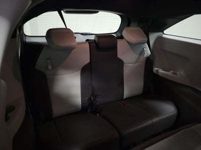 2023 Toyota Sienna XSE 7 Passenger