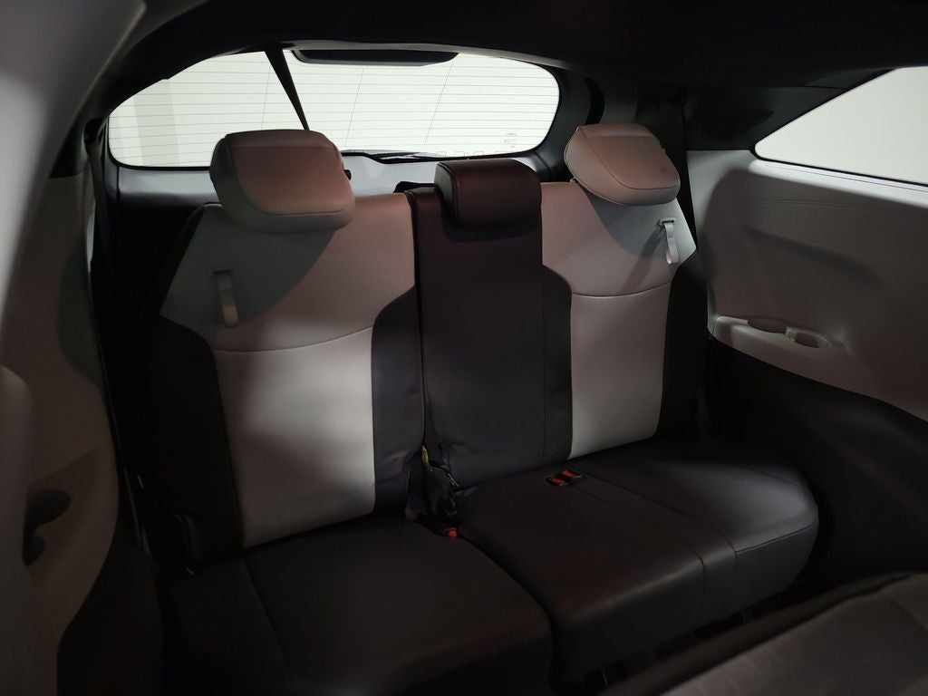 2023 Toyota Sienna XSE 7 Passenger