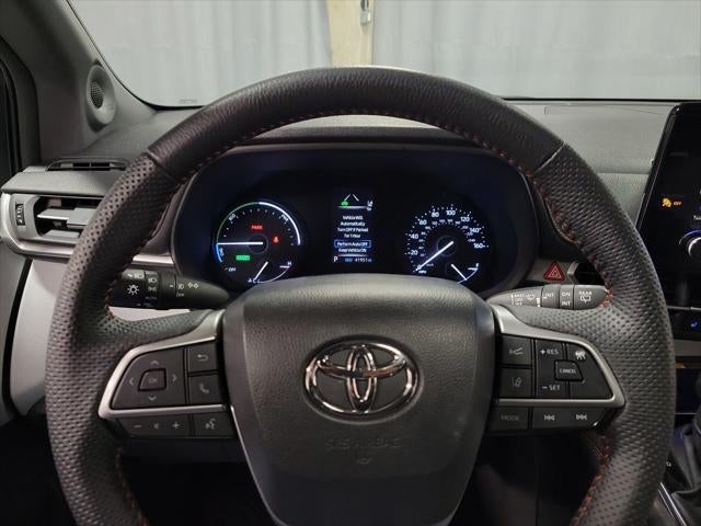 2023 Toyota Sienna XSE 7 Passenger