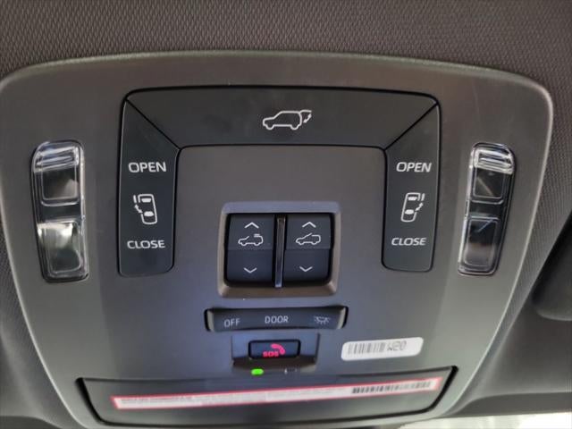 2023 Toyota Sienna XSE 7 Passenger