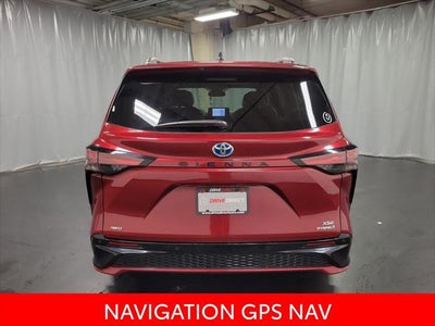 2023 Toyota Sienna XSE 7 Passenger