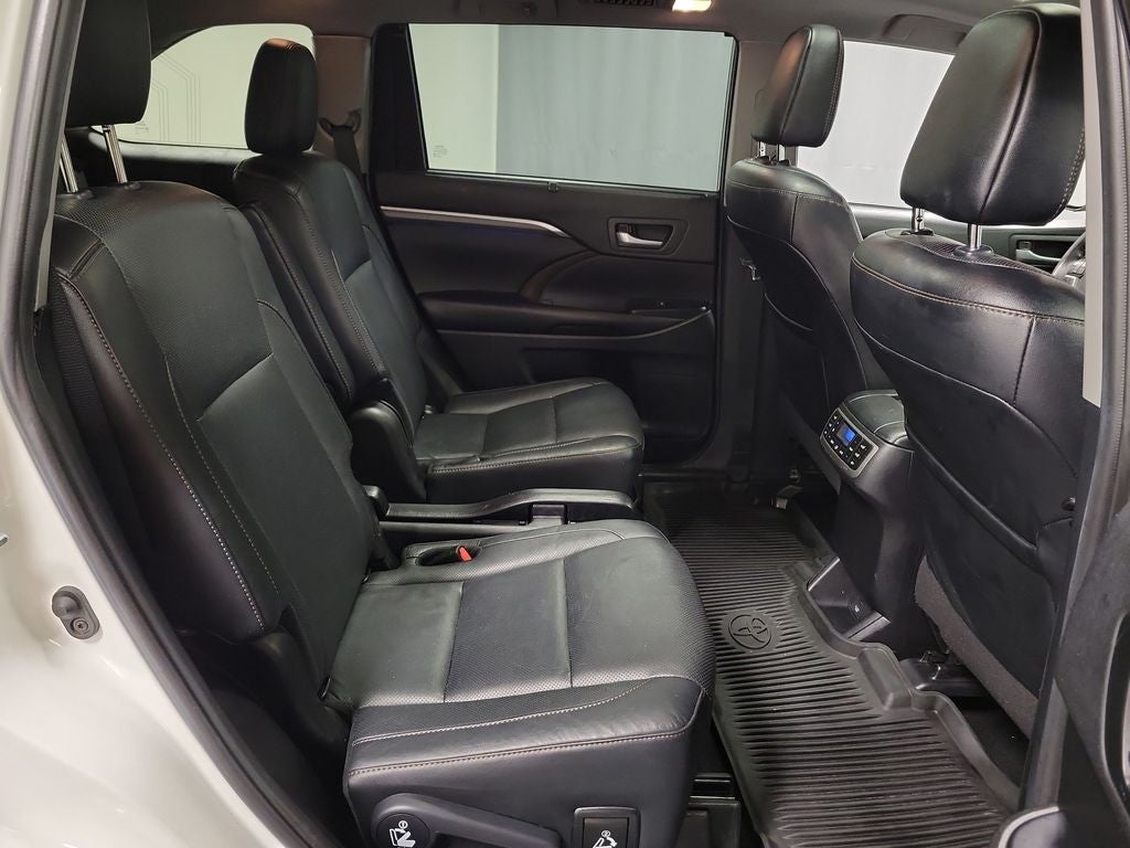 2019 Toyota Highlander Limited Platinum