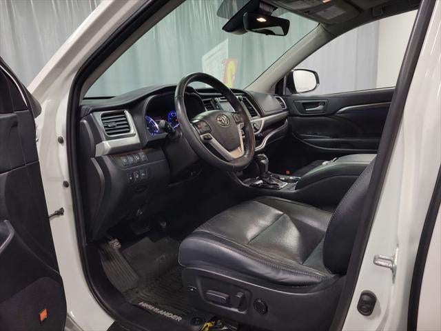 2019 Toyota Highlander Limited Platinum