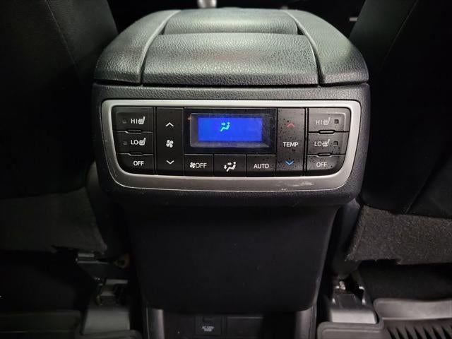 2019 Toyota Highlander Limited Platinum