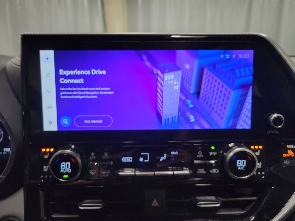 2023 Toyota Highlander Hybrid Platinum