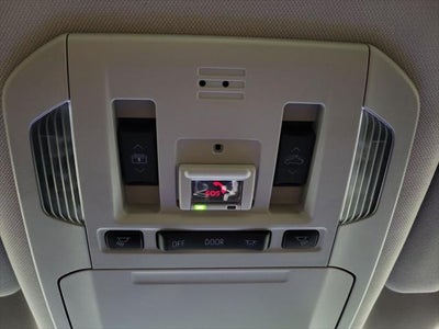2023 Toyota Highlander Hybrid Platinum