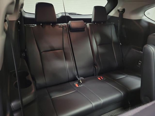 2023 Toyota Highlander Hybrid Platinum