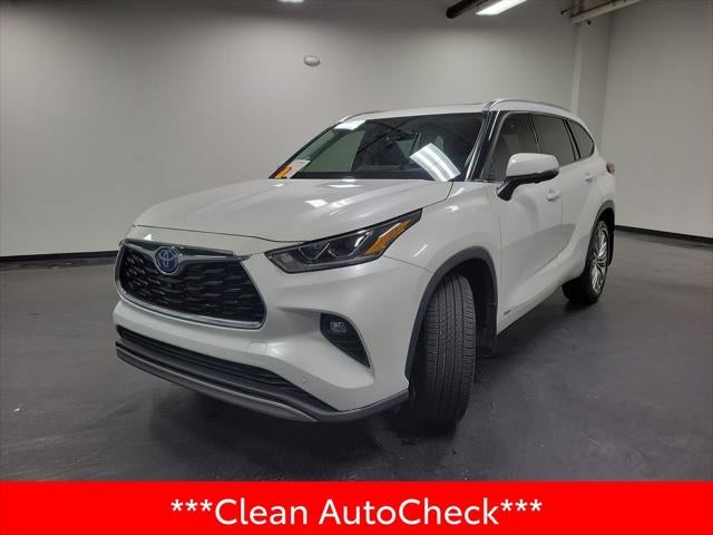 2023 Toyota Highlander Hybrid Platinum