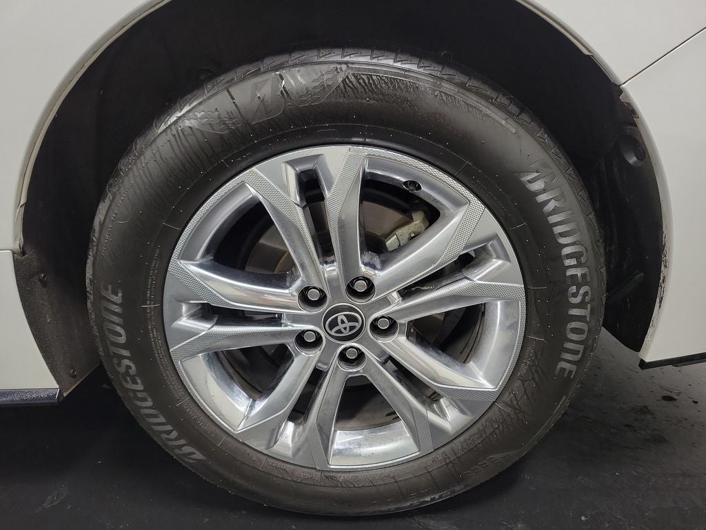 2024 Toyota Sienna Platinum 7 Passenger