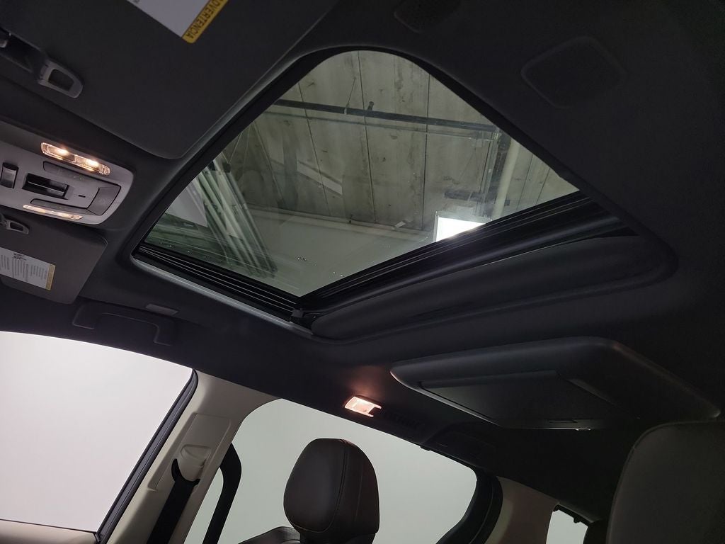 2024 Toyota Sienna Platinum 7 Passenger